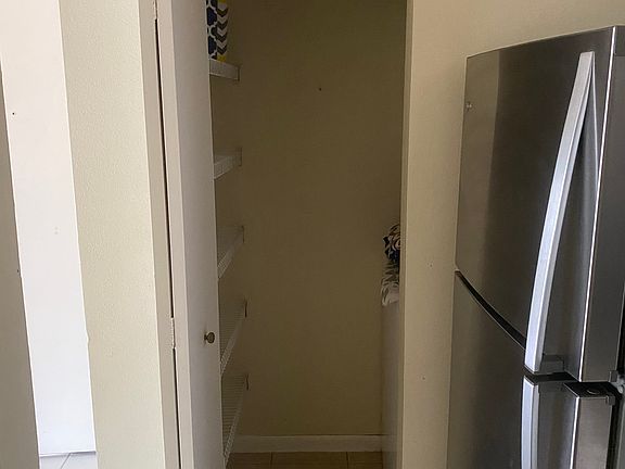 5th image of 607 S Westland Ave APT 3