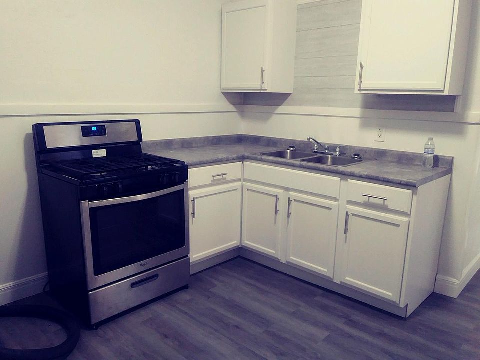 1st image of 3173 Minnesota Ave APT 1S