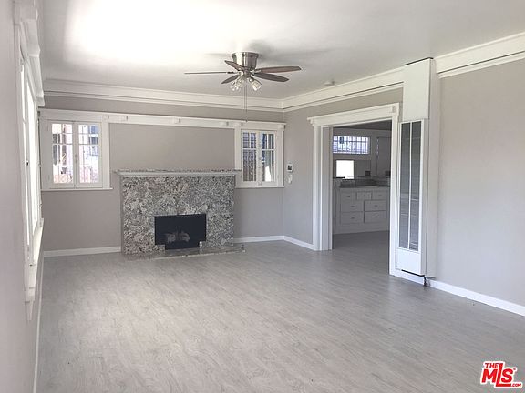 2nd image of 4753 Oakwood Ave