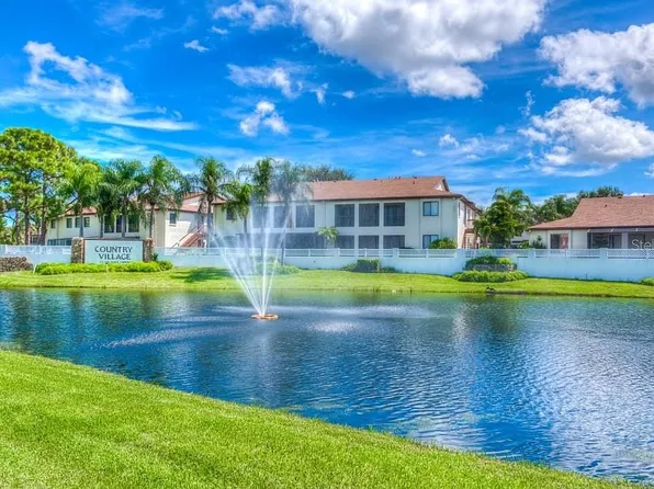 2724 72nd St W, Bradenton, FL 34209