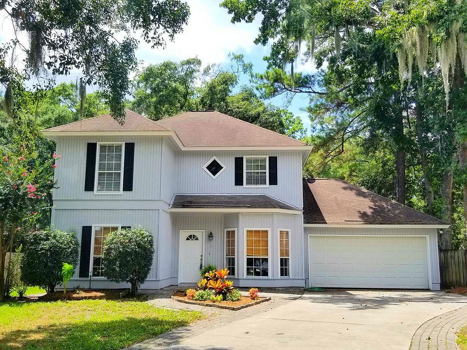 Cul-de-Sac home 