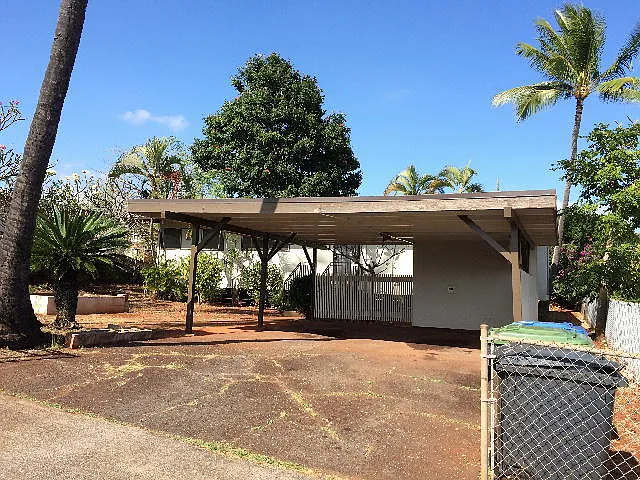 94-1133 Lumiauau St — Photo 2