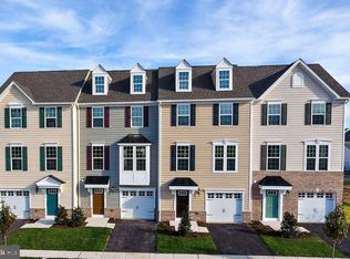 8400 Spearfish Ct, Newark, DE 19702