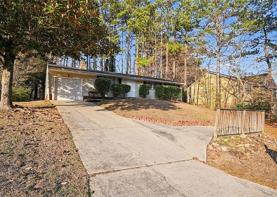 1st image of 2730 Old South Dr