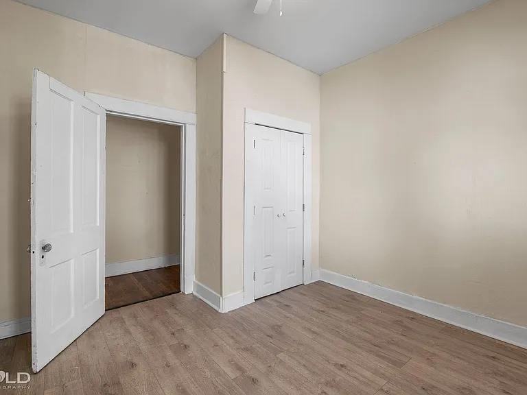 546 Dalzell St — Photo 25