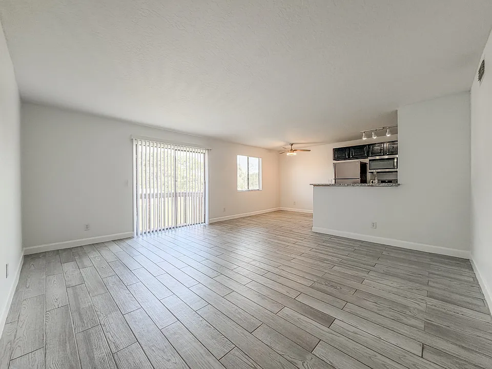 1870 Agora Circle Southeastunit #204