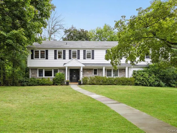 61 Lincoln Road, Scarsdale, NY 10583