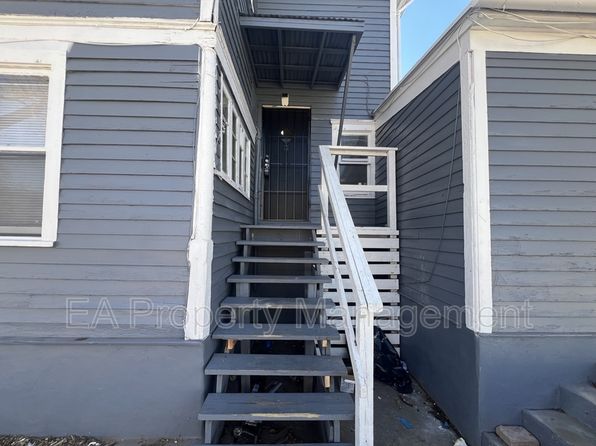 123 Walter St NE Unit 2