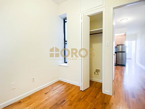 5th image of 200 E 7th St APT 6A