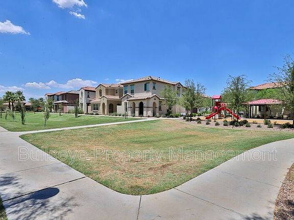 5th image of 3744 E Dogwood Dr