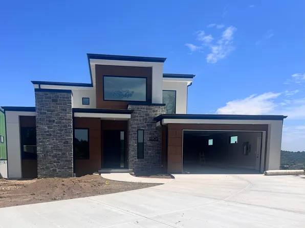 1220 Bellavista Dr, Park Hills, KY 41011