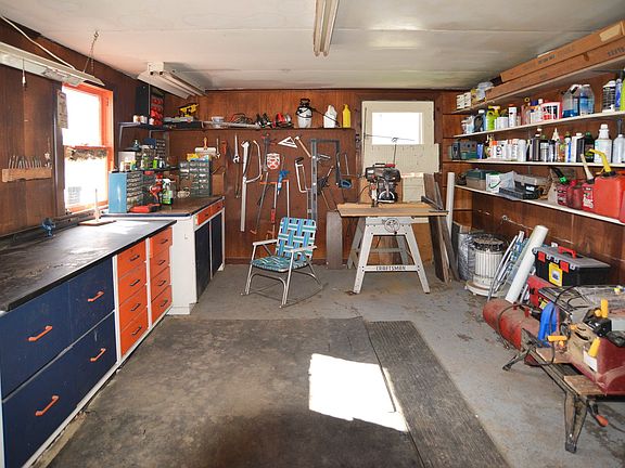 5th image of 113 W Ensey St