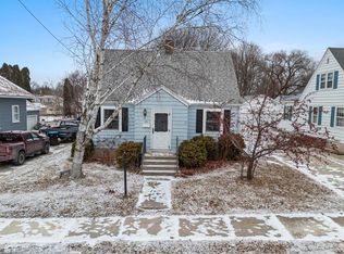 610 Huron St, Sturgeon Bay, WI 54235