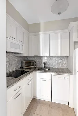 Sold by Compass | media 18