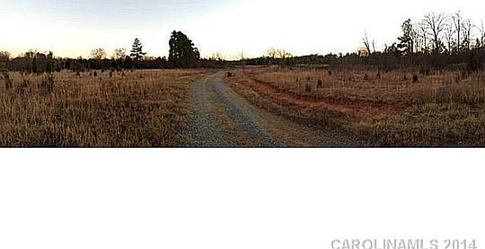 2nd image of 2985 Court Dr