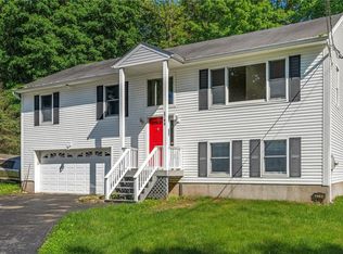 3790 Ettman St, Shrub Oak, NY 10588