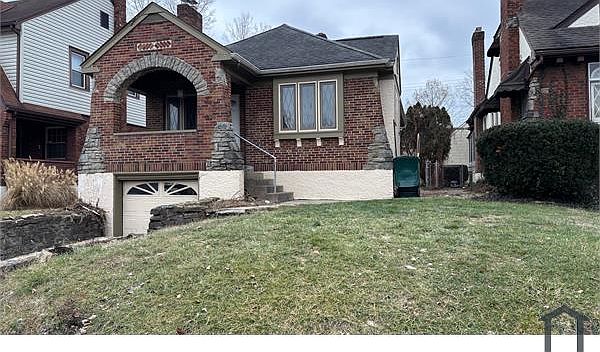 1st image of 1855 Garden Ln