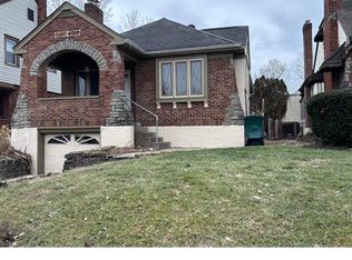 1855 Garden Ln, Cincinnati, OH 45237