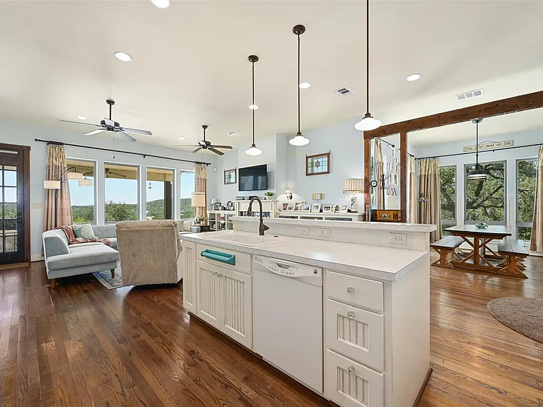 1009 Lauder Dr — Photo 12