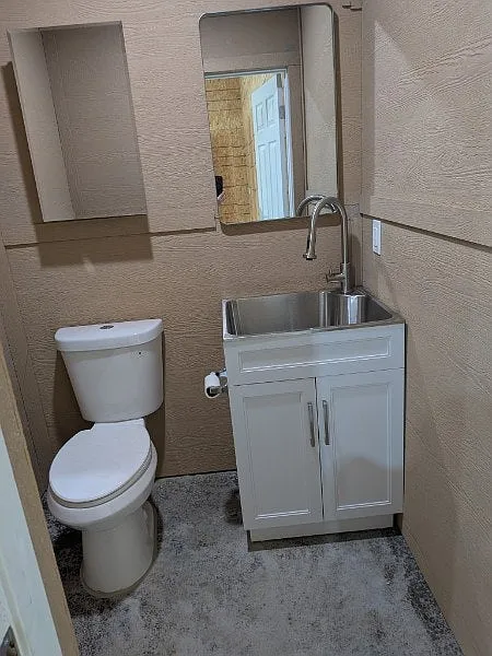 853 Airport Loop Road — Photo 3