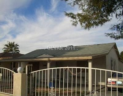 2nd image of 2317 Cedar Ave
