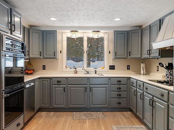 3rd image of 5361 Graham Rd