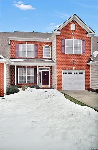 1st image of 843 Parkland Pl