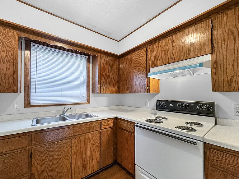 314 Cottonwood St #7 — Photo 7