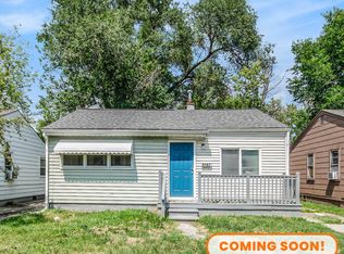 8147 Prospect Ave, Warren, MI 48089