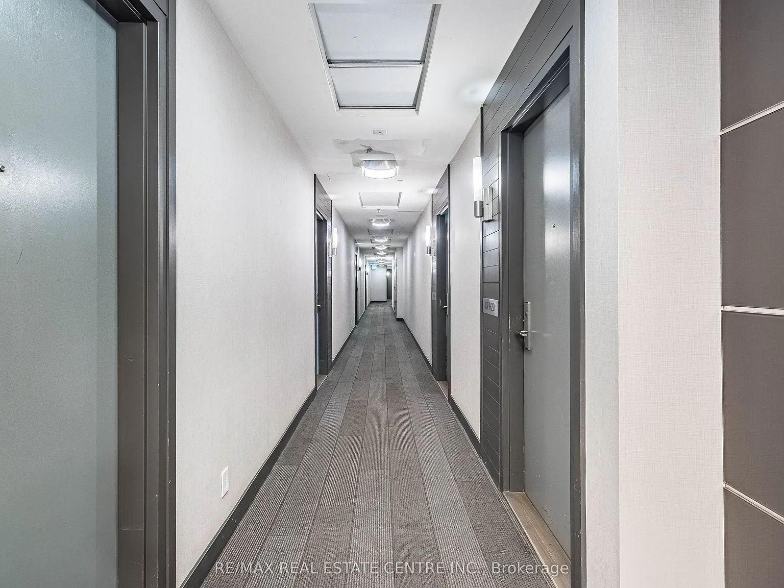 2 bed, $3,400 — Photo 3