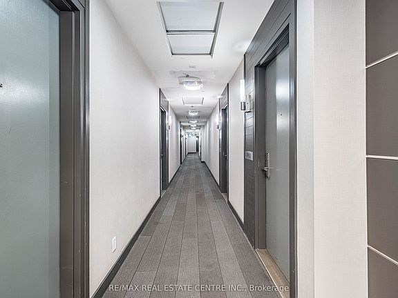 3rd image of 21 Nelson St #11