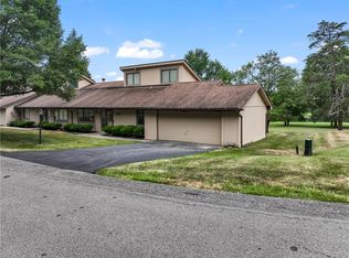 2002 Golfway Dr, Aliquippa, PA 15001