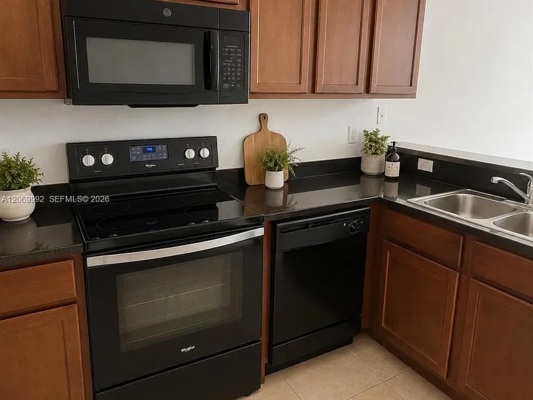 10870 NW 88th Ter #208 — Photo 4