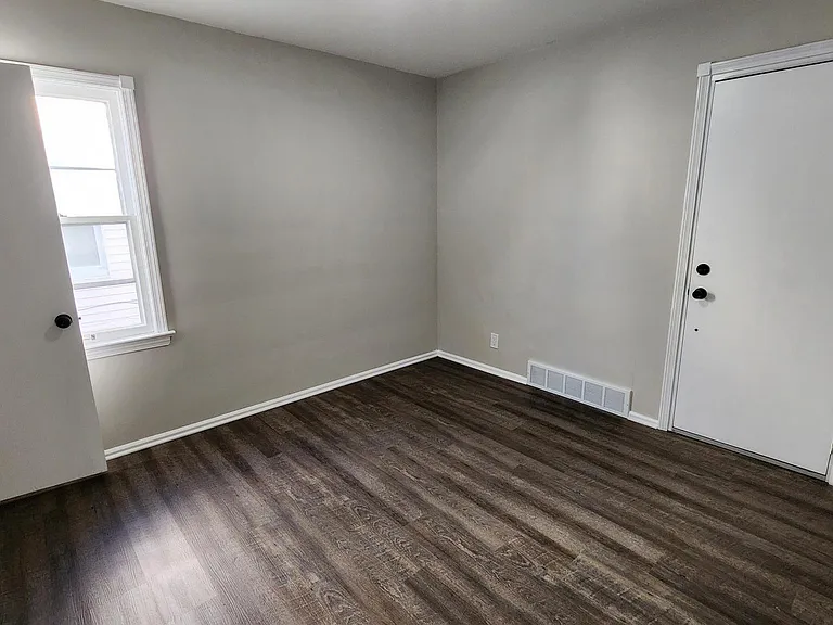4156 Hinsdale Rd — Photo 11