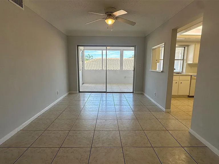 1900 NE 29th St #2C — Photo 6