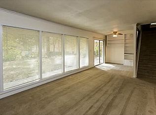 24 Hemlock Dr, Essex, CT 06426