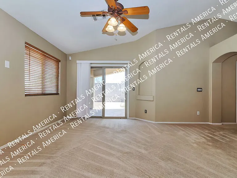 10462 E Jerrell Cove St — Photo 11