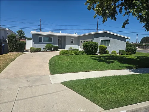 5769 E Oakbrook St Photo 1