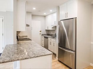 251 Rock St APT B6, Norwood, MA 02062