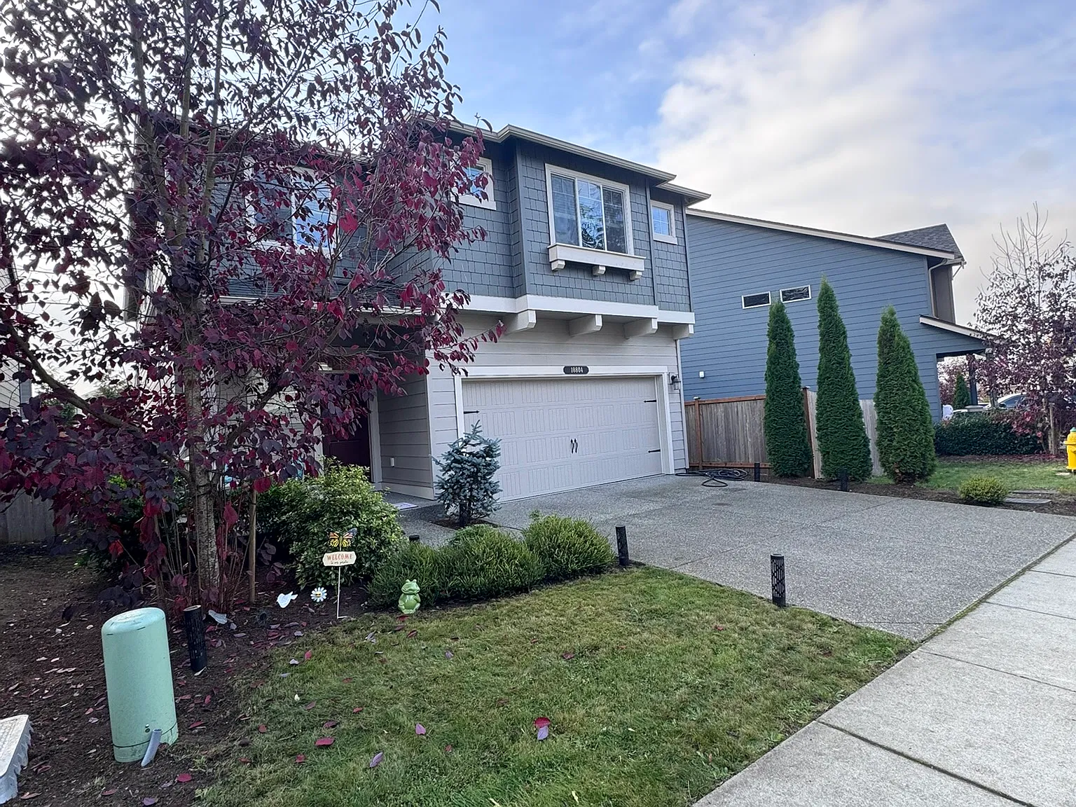 5 bed, 2705 sqft, $3,998 — Photo 3