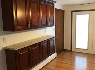 173 Bailey St #2R, Woonsocket, RI 02895