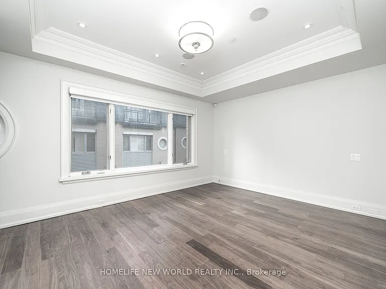 310 Merton St — Photo 15
