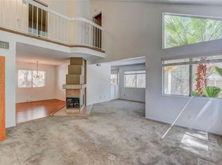 8300 Surfs Up Dr, Las Vegas, NV 89128