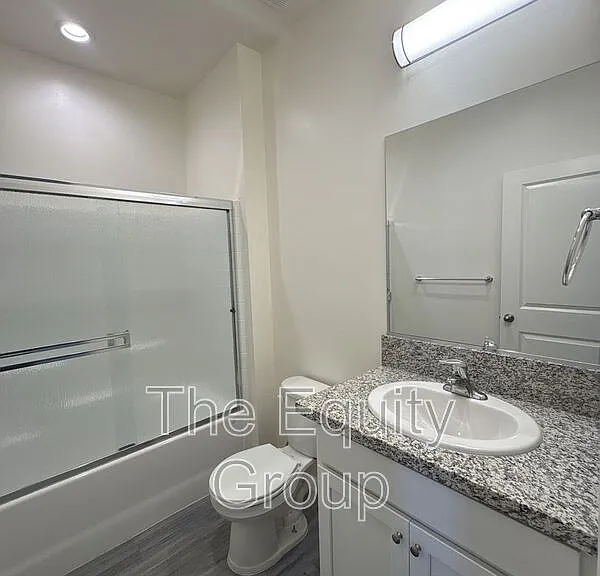 735 S Pinkham #102 — Photo 24