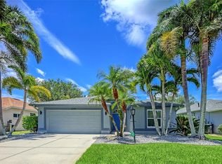 6730 W Country Club Ln, Sarasota, FL 34243