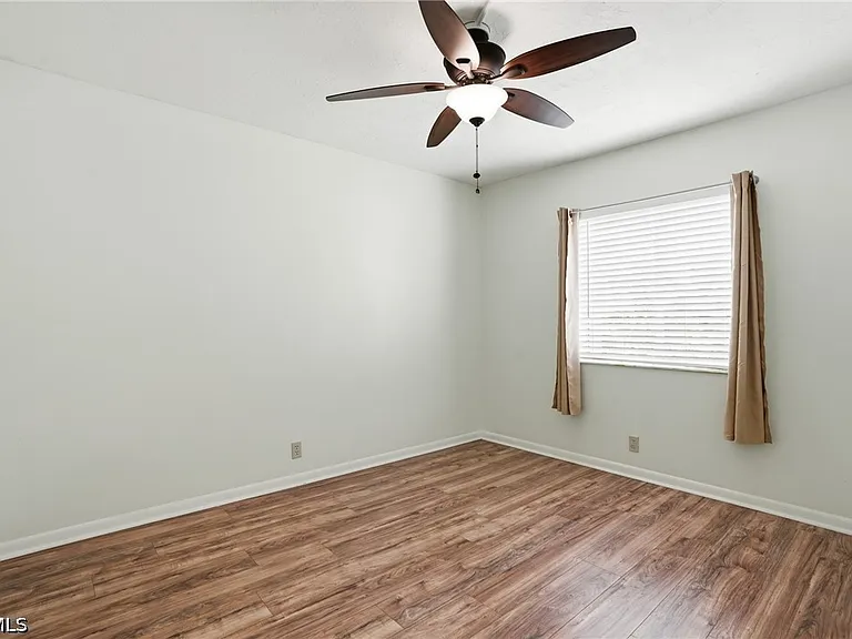 2885 Palm Beach Blvd #301 — Photo 13
