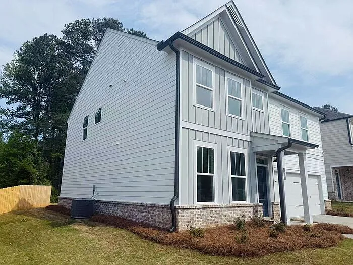 4220 Easter Lily Ave — Photo 2