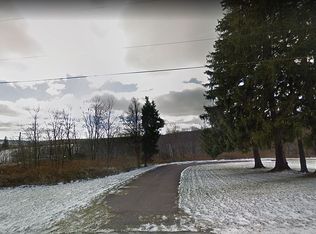 421 Bruceton Rd, Markleysburg, PA 15459