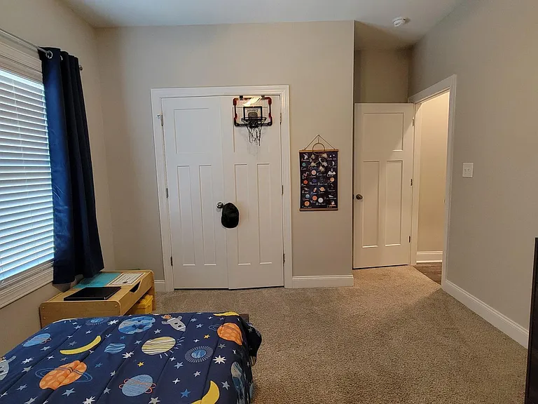 116 Cascades Ct — Photo 12