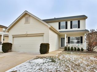 35 Spring Borough Ct, O'Fallon, MO 63368